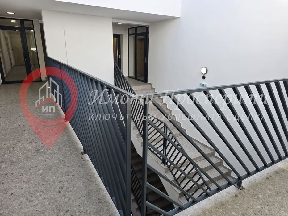 Дава се под наем Тристаен апартамент в София, Павлово - 120 кв.м за 997.05 € - Снимка #11