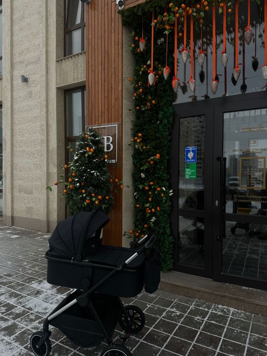 Продам коляску 3в1