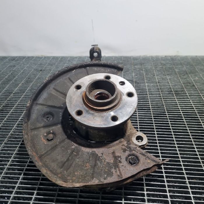 Fuzeta dreapta fata Volkswagen Touareg 7L 2.5 TDI 2003 - 2006 Automata BAC (1460) Diesel ...