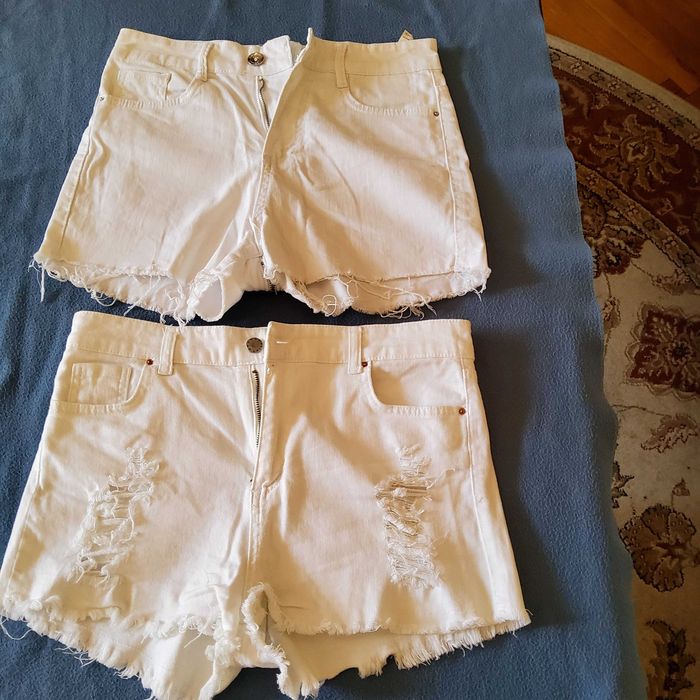 Продавам дънкови панталони