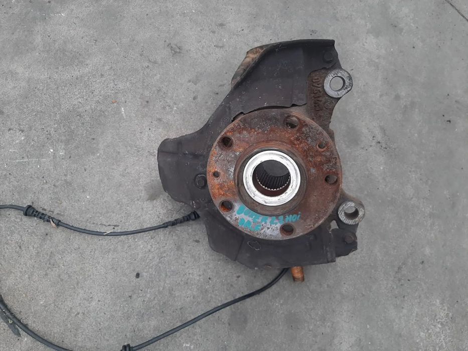 fuzeta dreapta  fata 2.2 hdi peugeot boxer  2006 -2014