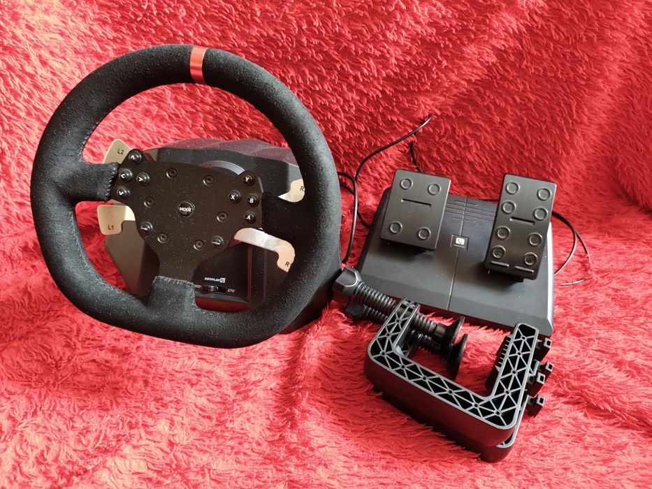 Продам игровой руль artplace w 1200