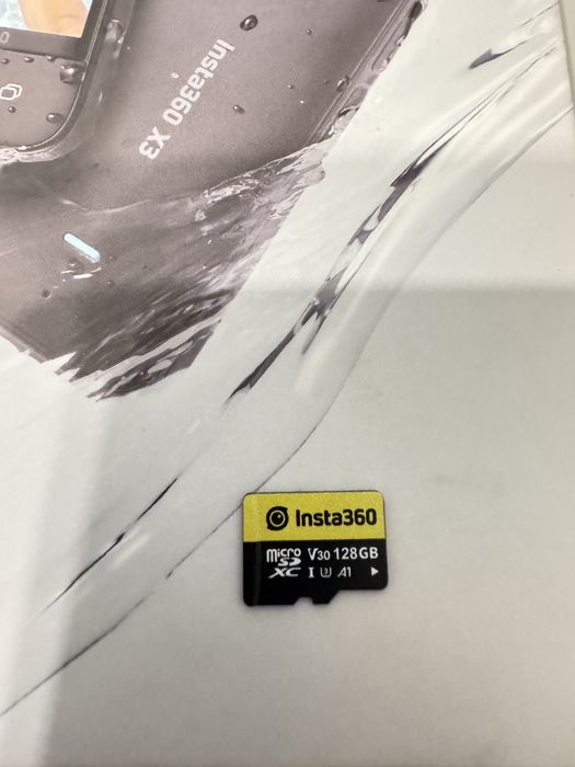 Экшн камера Insta360 X3 360