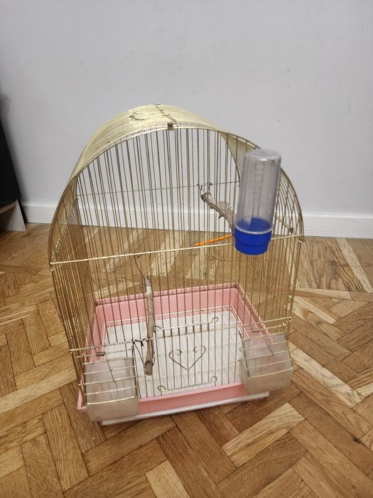 Клетка для попугаев и других птиц