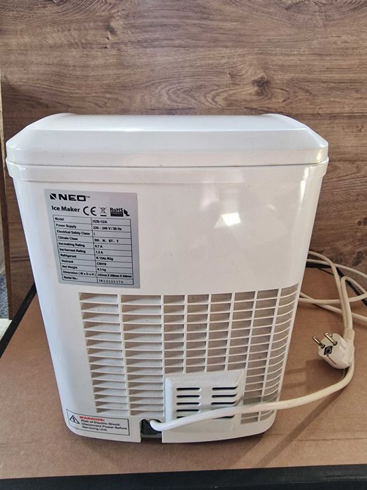 Vand aparat de facut gheata NEO HZB-12/A - FOLOSIT