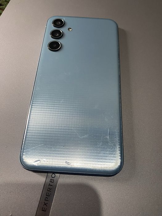 Samsung M35 5g sotiladi