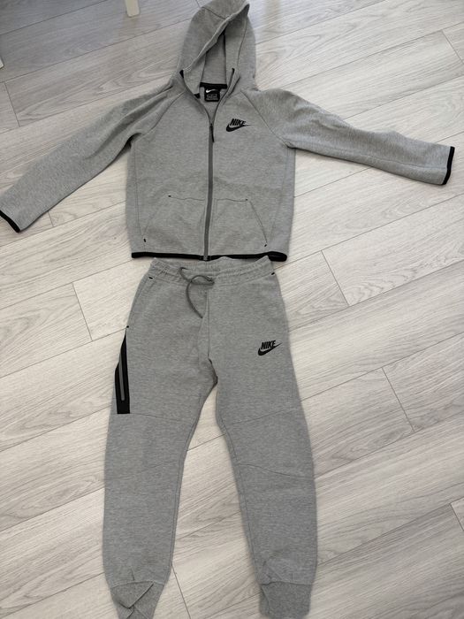 Trening Nike tech copii M (137-147) 10-12 ani