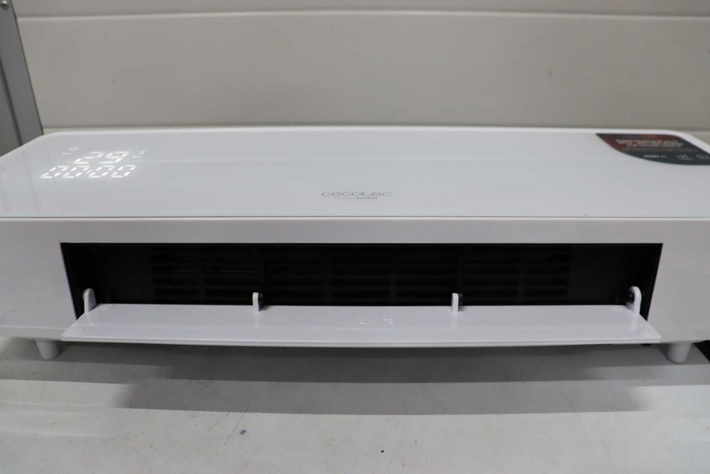 Стенен вентилаторен отоплител Cecotec ReadyWarm 5310 PowerBox с керамика, LED дисплей и дистанционно управление. 2000W, 3 режима,покритие 20 м²