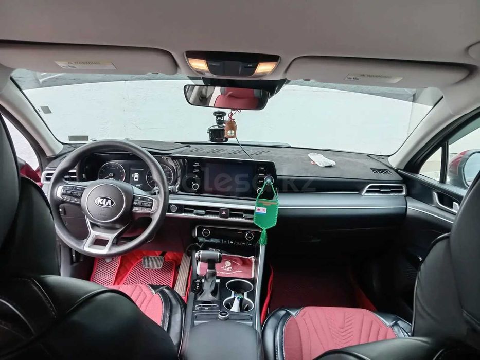 Продам Kia K5 2021г.