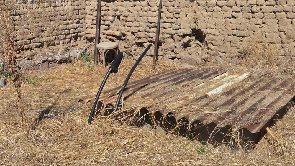 Къща с готови докумени в село Лесново