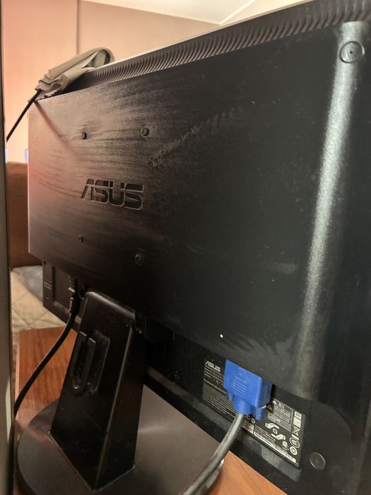 Монитор Asus 21”