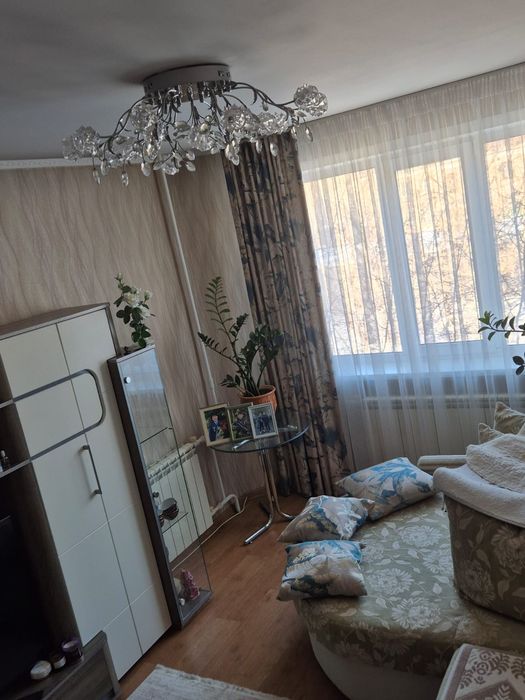 Продам 2 комнатную 2/5 р-н УЮТА