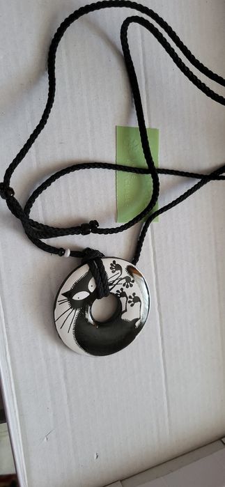 Украшения от деревянных