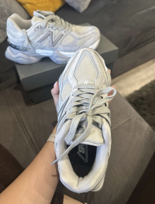 Vand adidasi new balance