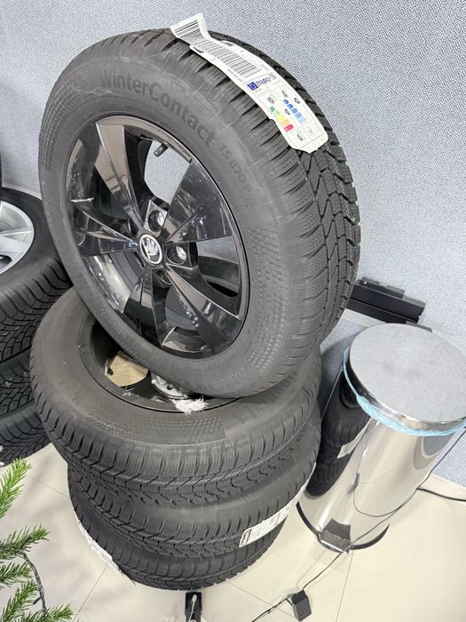 Anvelope roti jante 5x112 16 iarna 205 60 16 noi skoda vw continental
