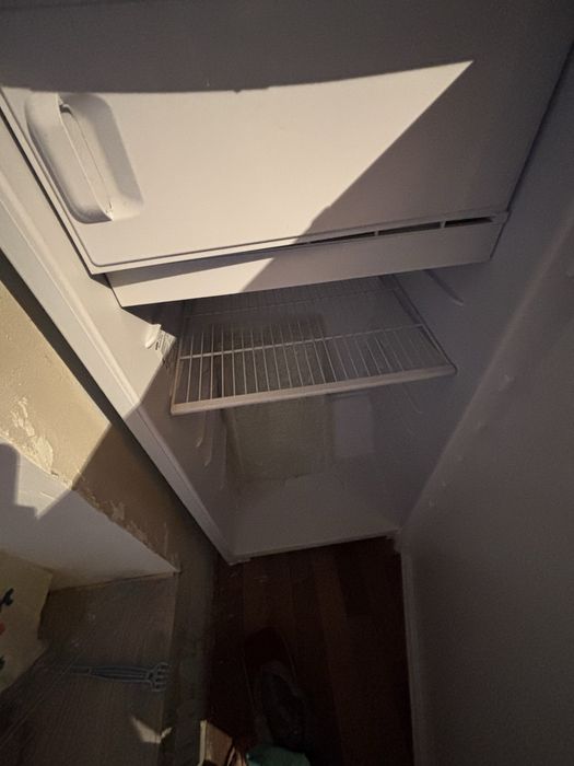 Б/у Холодильник в рабочем состоянии