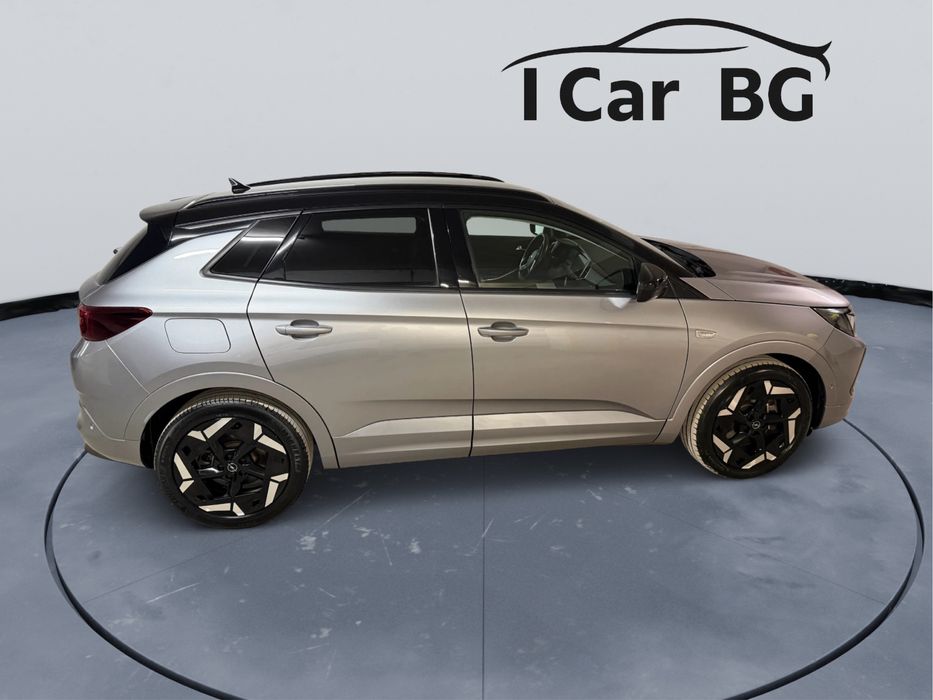Opel Grandland AWD PHEV 300ps