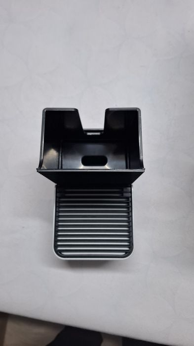 Nespresso Krups Pixie Titan XN306T10, 1260W, 19 бара, 0.7 литра,