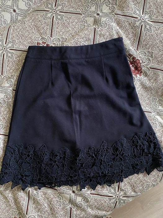 Продам юбки-сарафаны в первый класс