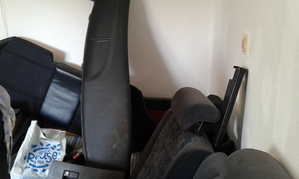 Тойота карина на части