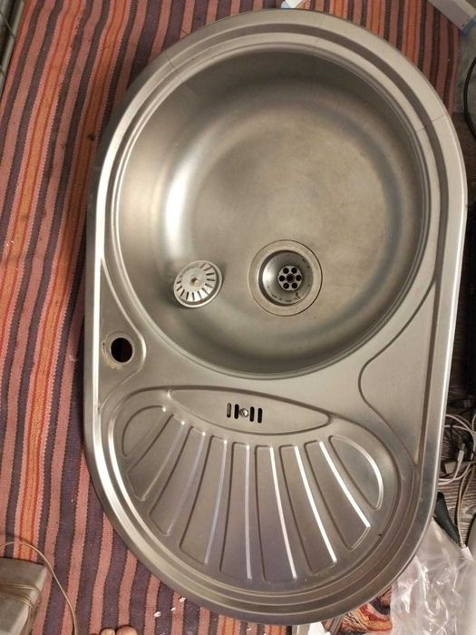 Раковина из нержавейки