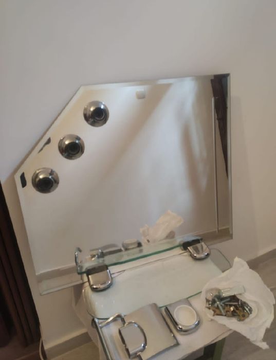 Vând oglindă set