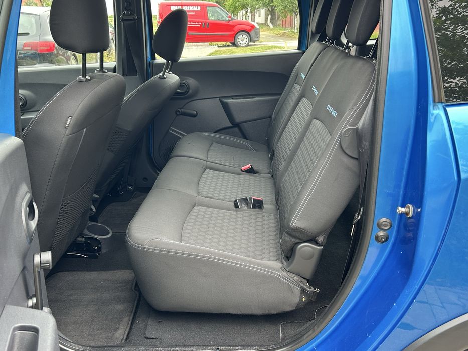 Vand Dacia Lodgy 1.2 benzina , An 2016, stepway