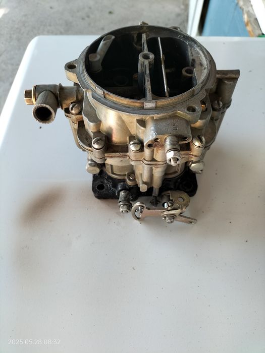 Карбюратор сотилади к114