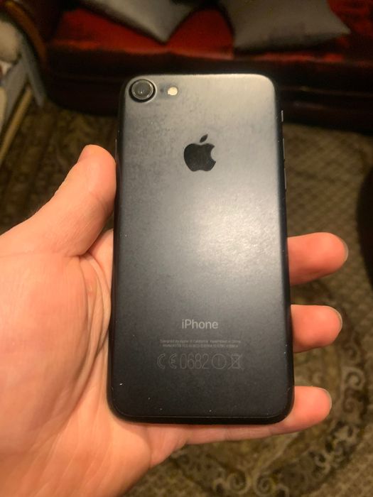 iPhone 7 в добро състояние