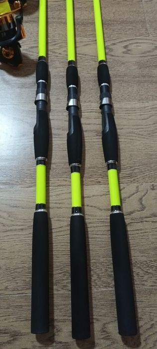 3 Lansete Feeder 3.0m ROBINHAN Bolentino + 3 Mulinete YUMOSHI EK6000