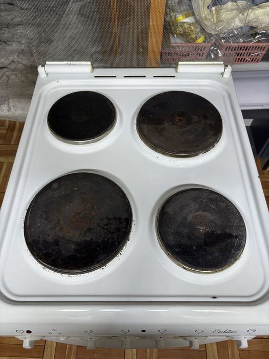 Плита 4-х комфорочная