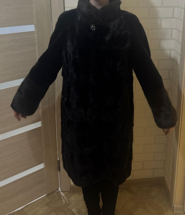 Продам норковую шубу