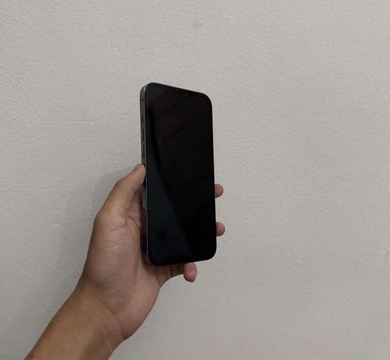 Iphone 12 pro max продам