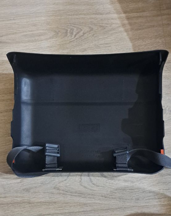 Крышка лебедки на бампер TLC 105