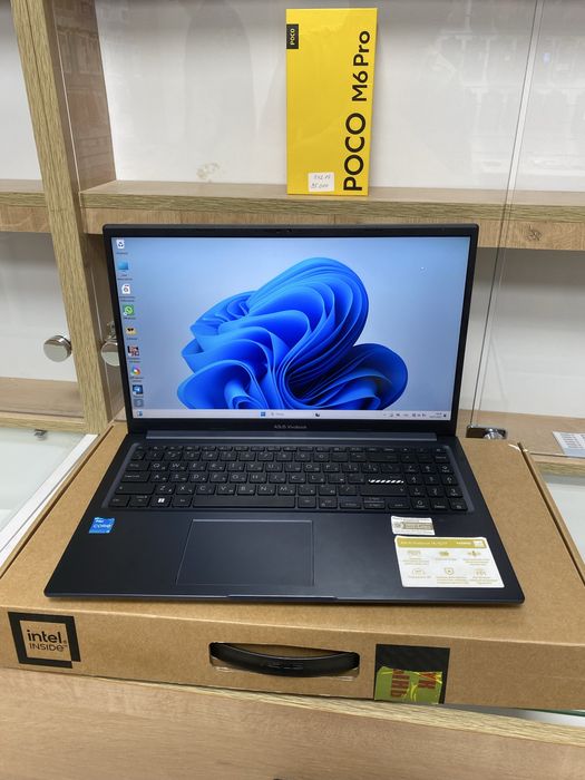 Asus vivobook 512Гб