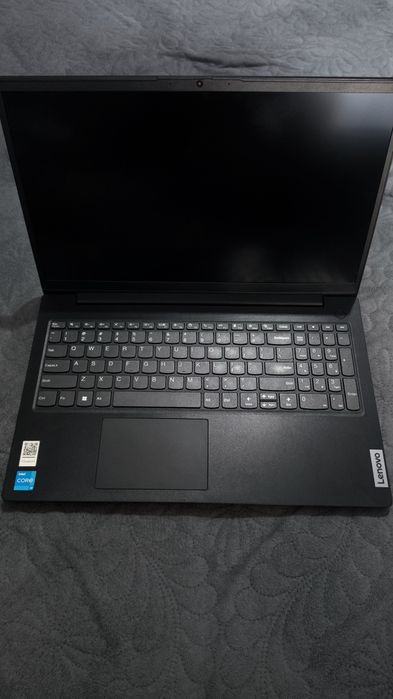 Lenovo V15 G3 IAP | i3 Gen 12 | 16GB RAM | SSD | Defect Backlight