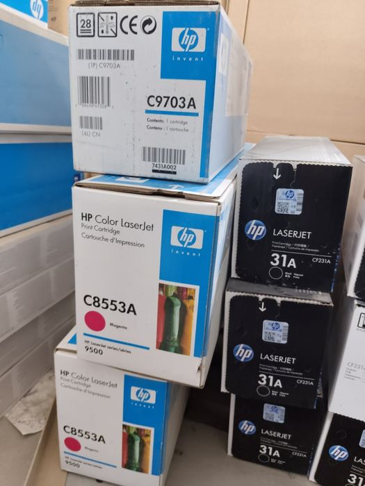 Продаются оригинал картриджи