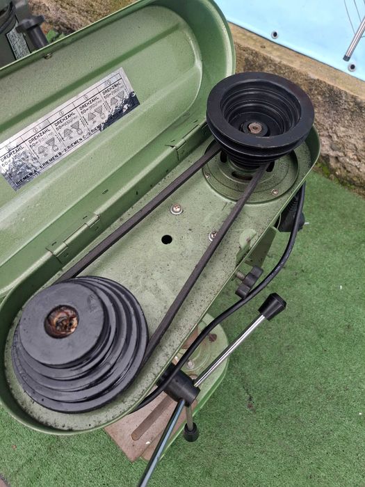 Настолни бормашини