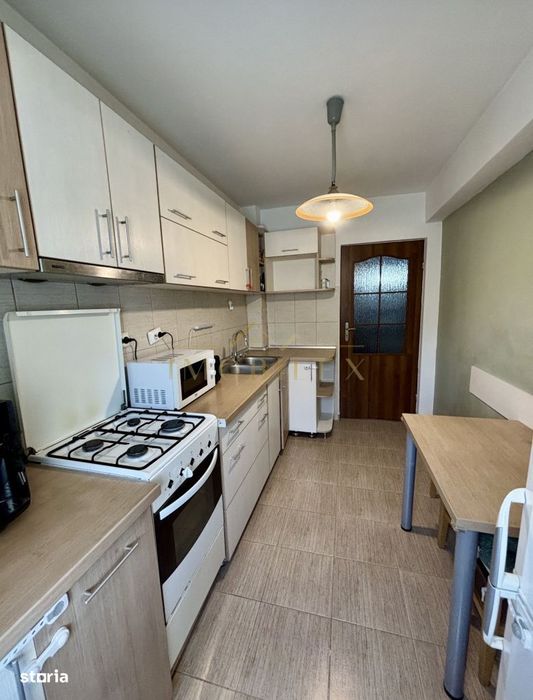 Apartament modern 2 camere, mobilat, zona Florilor