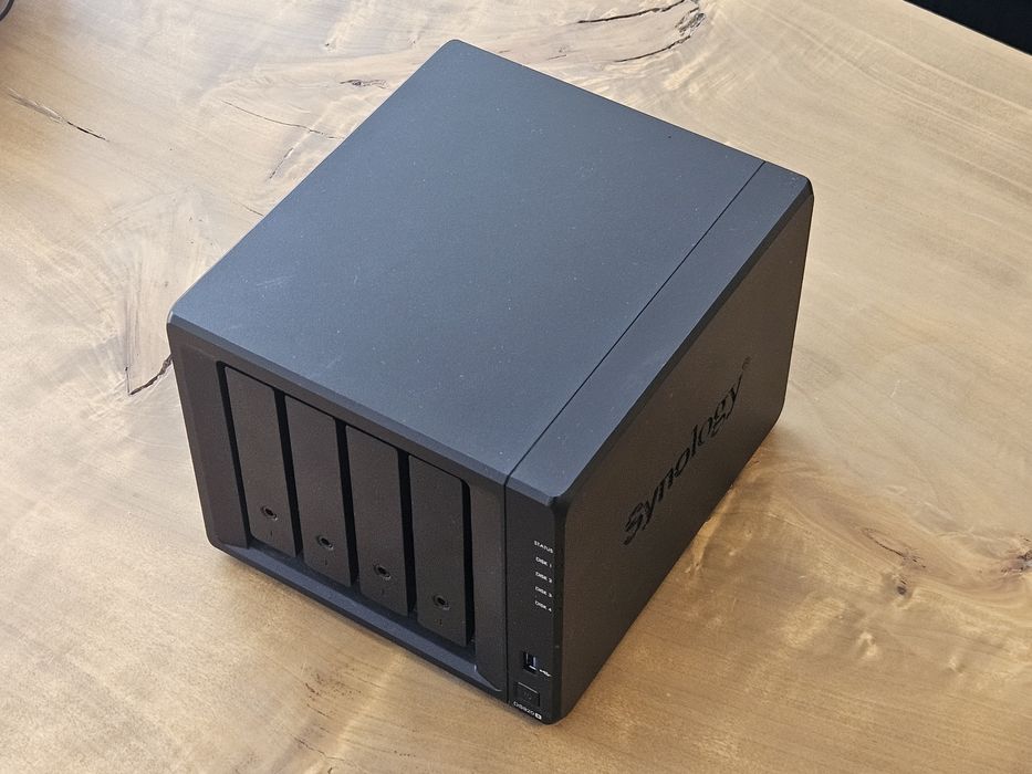 NAS сървър  Synology DS920+ , 4x WD Red 4TB