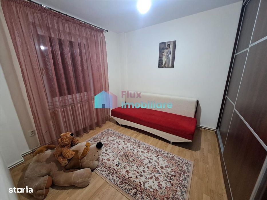 Apartament cu 4 camere G.Enescu etaj 3