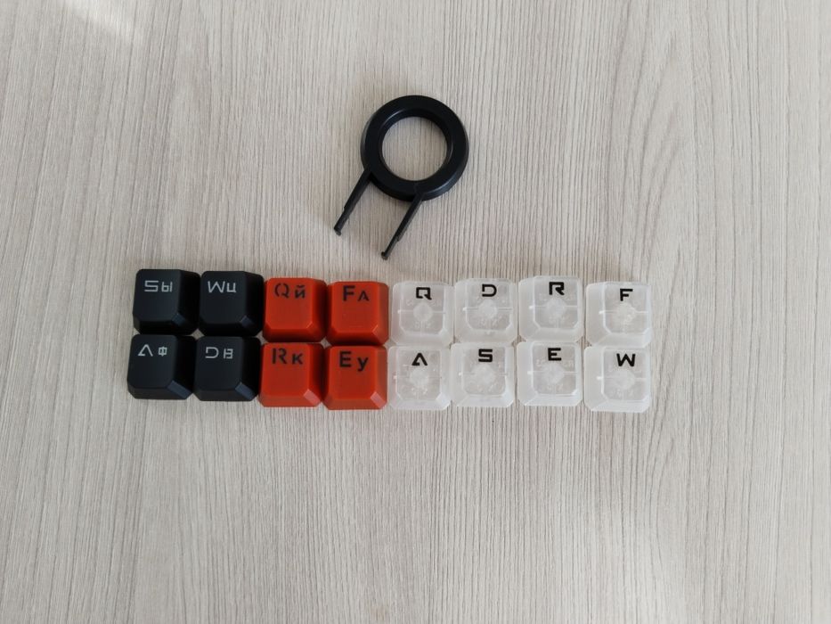 Продам клавиатуру bloody