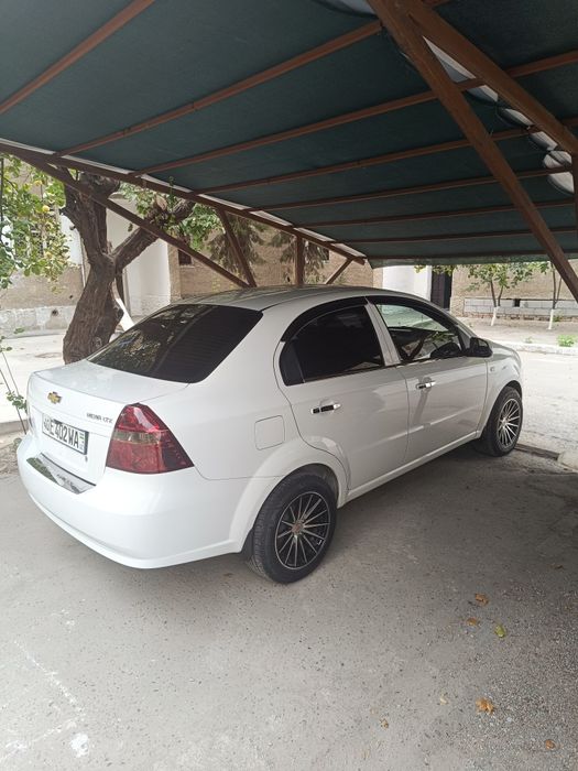 Автомобиль Nexia -3  .4