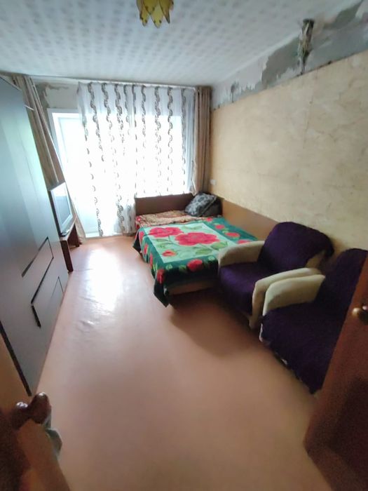 Продам 2 х комн. 2-20,  2 этаж.