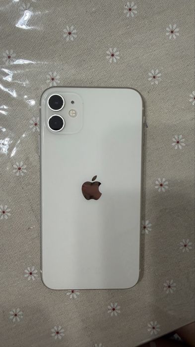 продается iphone 11, 128gb