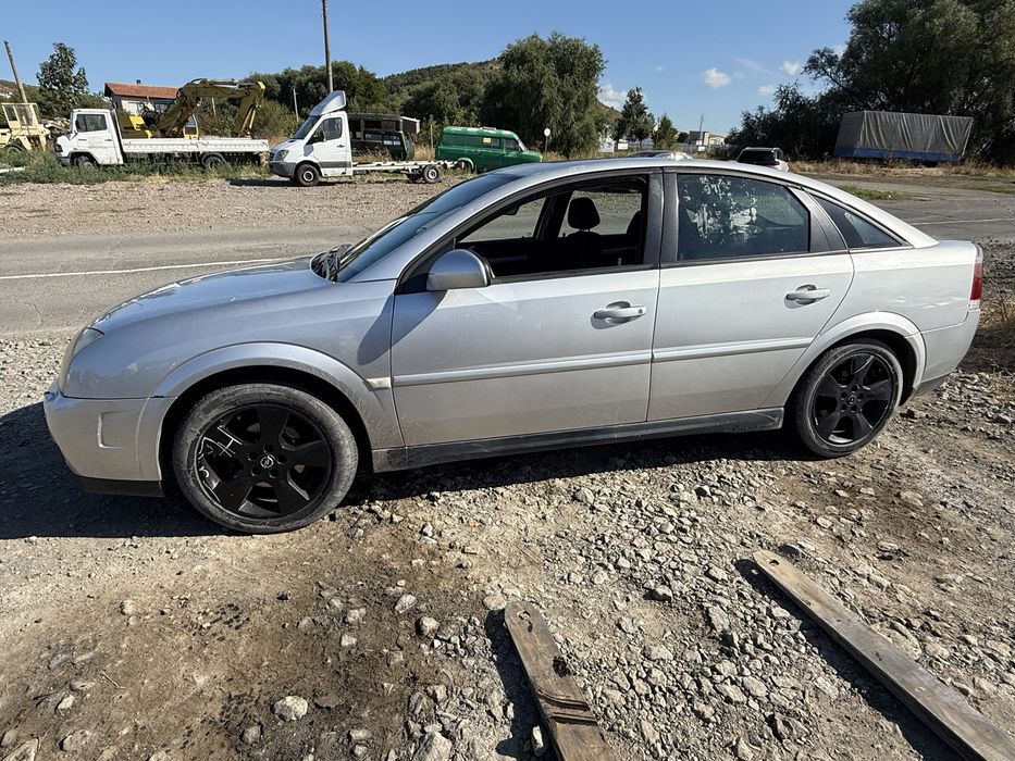 Opel Astra 2.2 2005 г Z16XEP двигател  на части