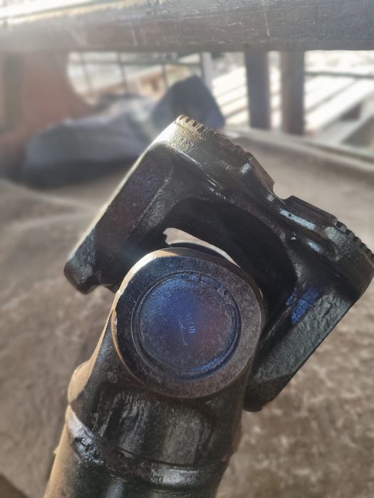 Карданный вал  на MAN