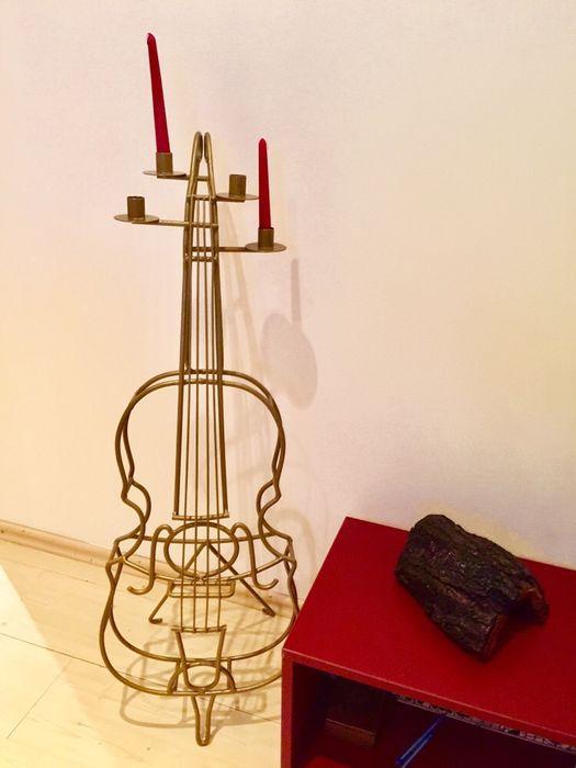 Suport lumanare contrabas