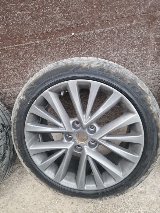 Диски вместе с шинами 18 размер