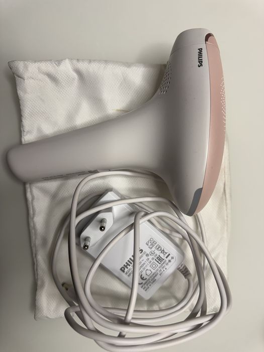 Фотоепилатор Philips Lumea